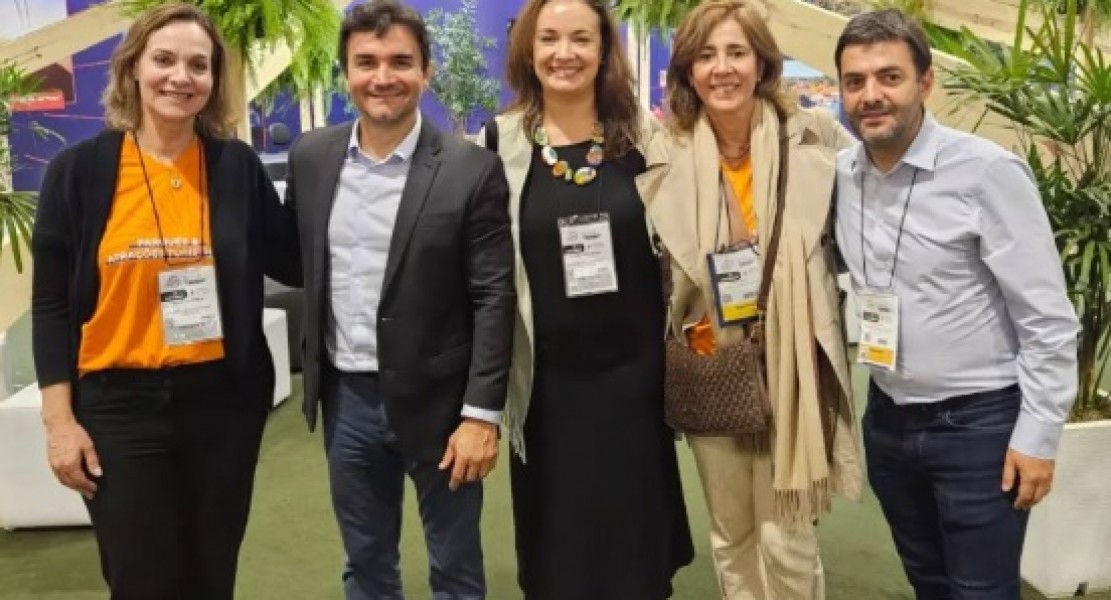 Visita do ministro do Turismo, Celso Sabino, ao estande do SINDEPAT, no Salão do Turismo 2024, no Rio de Janeiro