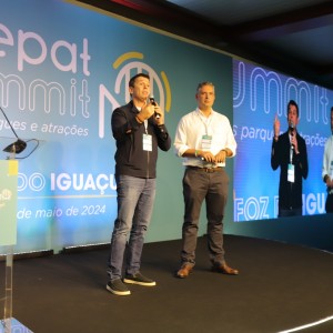 O deputado federal Felipe Carreras e o presidente do Conselho do SINDEPAT, Murilo Pascoal
